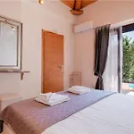 Villa Fuoco, Lefkas G-Villas, A Luxury Villa With Private Pool, 10 Mins Drive From The Beach Vila *