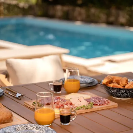 Villa Fuoco, Lefkas G-Villas, A Luxury Villa With Private Pool, 10 Mins Drive From The Beach Marandokhórion