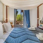 Villa Fuoco, Lefkas G-Villas, A Luxury Villa With Private Pool, 10 Mins Drive From The Beach Willa