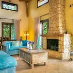 Willa Villa Fuoco, Lefkas G-Villas, A Luxury Villa With Private Pool, 10 Mins Drive From The Beach *