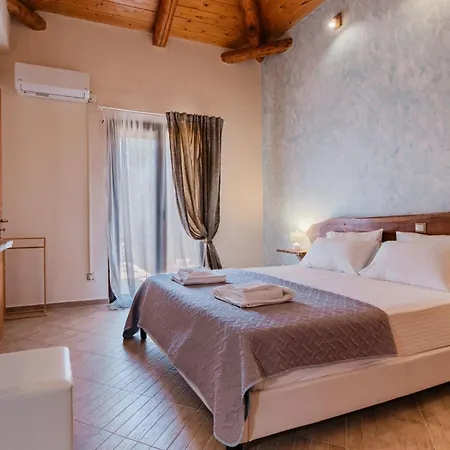 Villa Fuoco, Lefkas G-Villas, A Luxury Villa With Private Pool, 10 Mins Drive From The Beach Willa *
