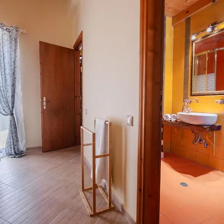 Villa Fuoco, Lefkas G-Villas, A Luxury Villa With Private Pool, 10 Mins Drive From The Beach * Marandokhórion